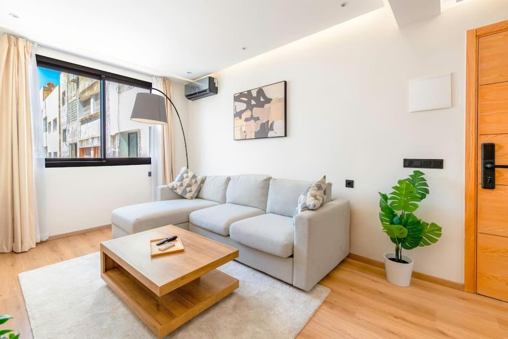Modern And Luxurious Apartment Rabat Kültér fotó